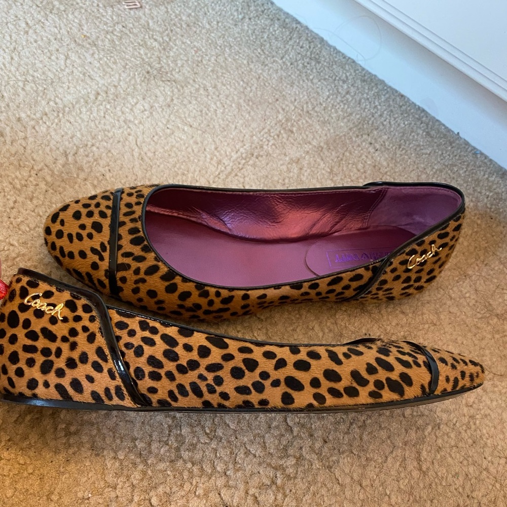 Coach Randy animal hide flat in size 8 1/2